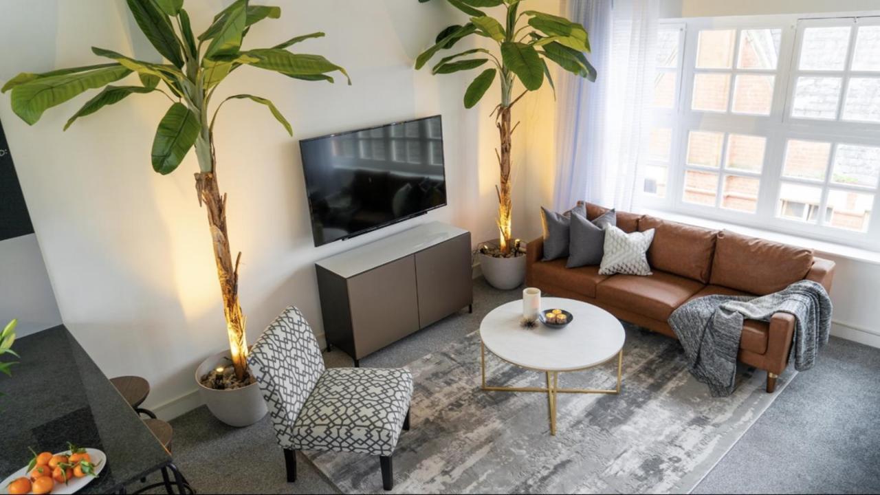 Luxury Apartment In The Heart Of Leicester With Parking Bagian luar foto